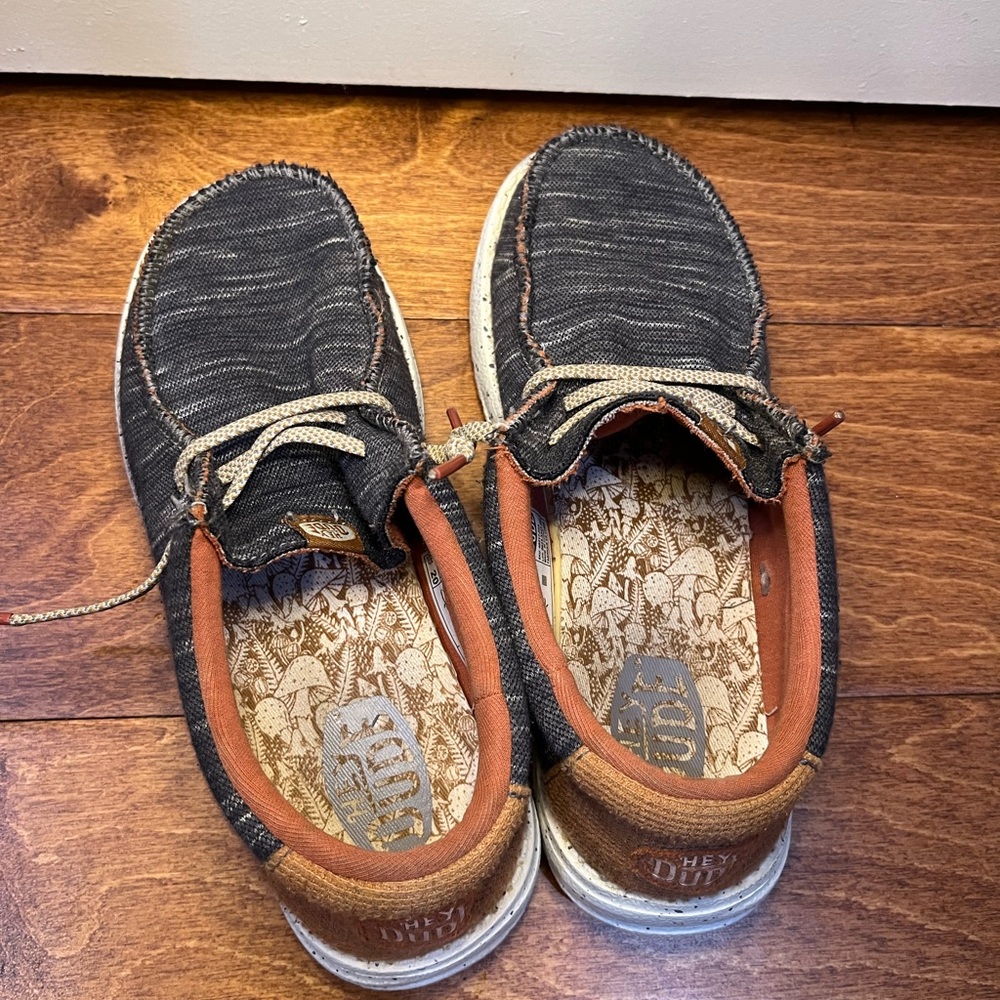 Hey Dude Kids' Charcoal Moccasins - Picture 5 of 6